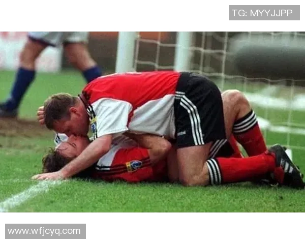 足球明星小辫子造型合集 展现球场上的个性与时尚风采